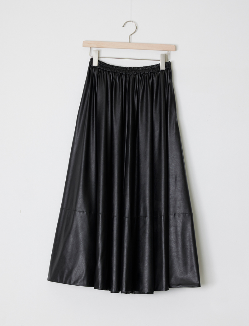 FAUX-LEATHER SKIRT