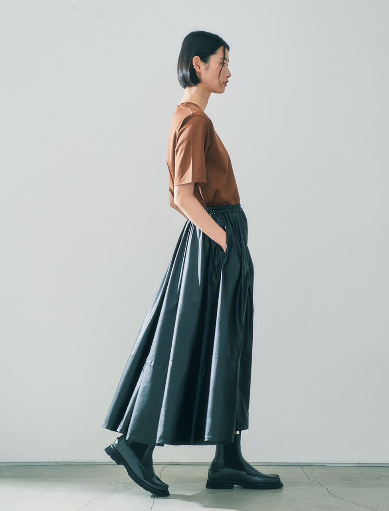 FAUX-LEATHER SKIRT