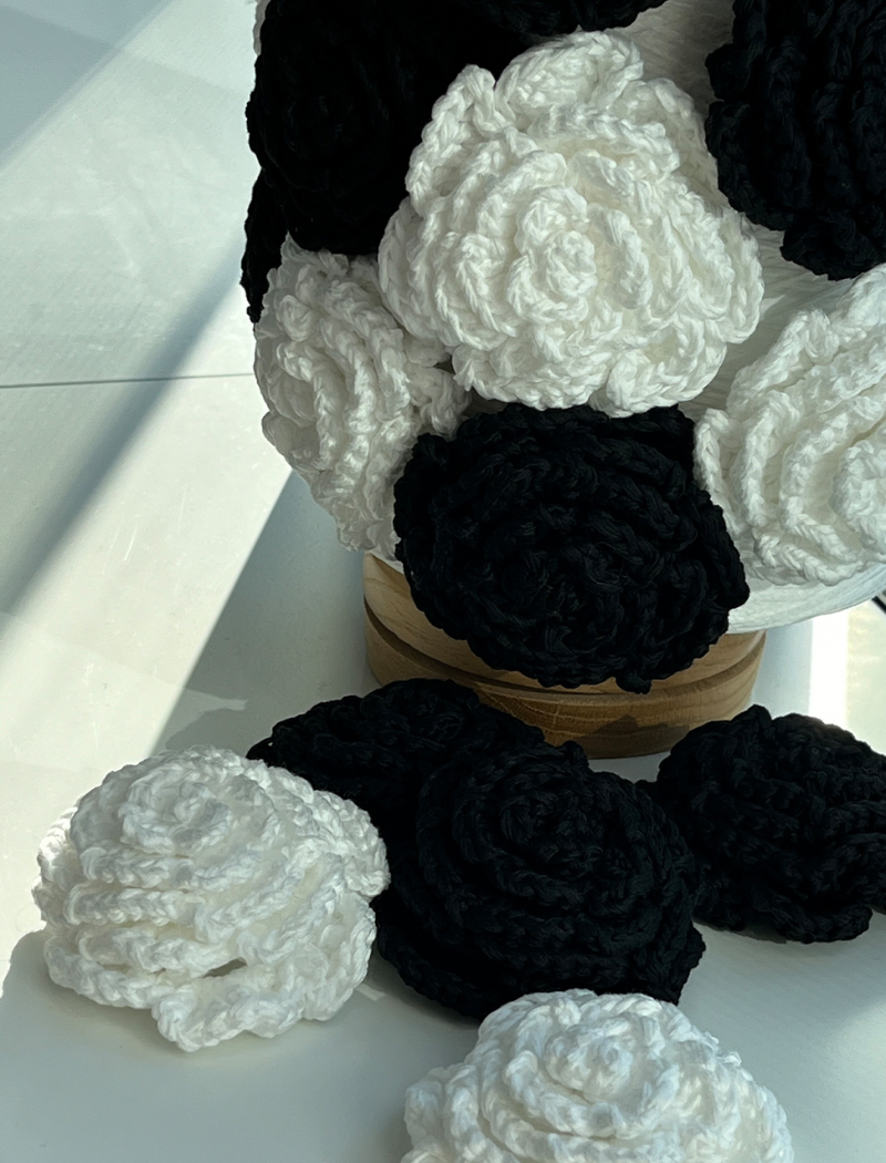 【WEB限定】LILY CAMELLIA CORSAGE