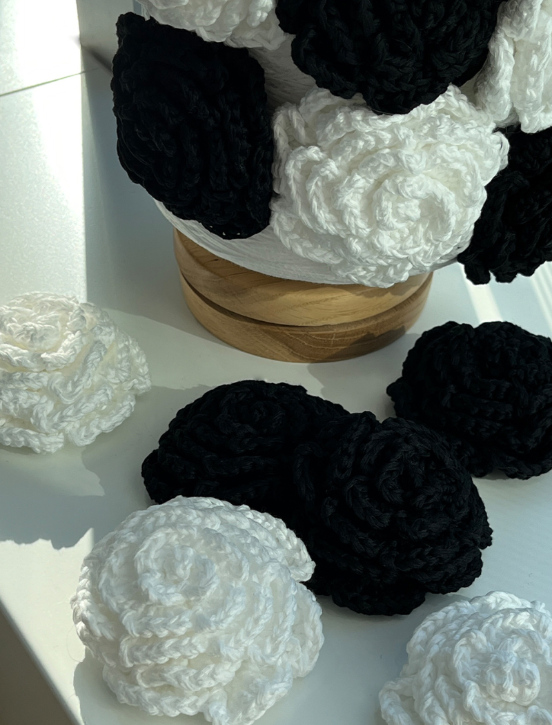 【WEB限定】LILY CAMELLIA CORSAGE