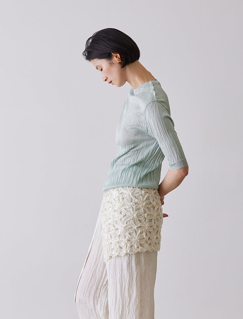 PLEATED KNIT CREW-NECK TOP
